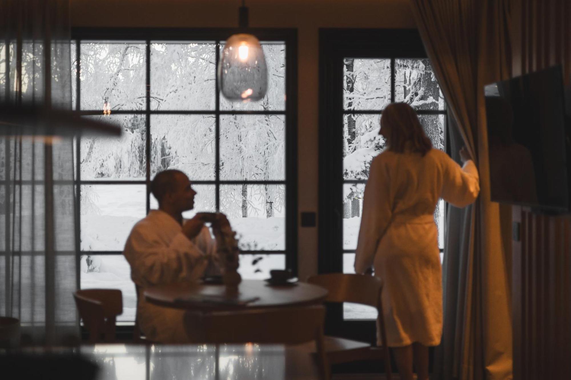 Riverside Suite